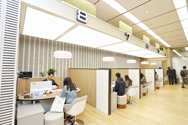 上海高质量发展调研行|来华工作的外国人也能